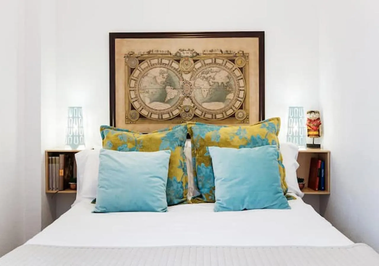 Historical Center Apartment Malaga Parking And Smart Tv