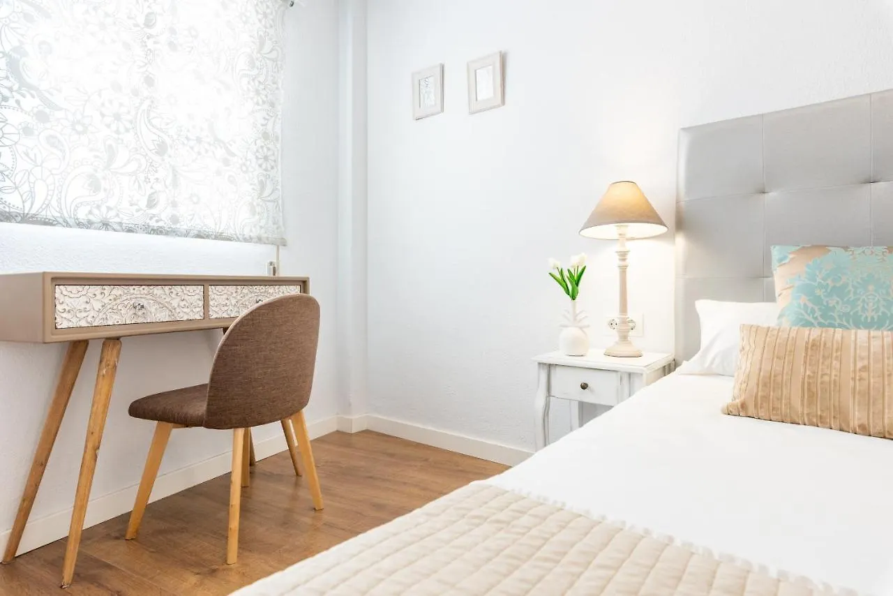 Historical Center Apartment Malaga Parking And Smart Tv Spain