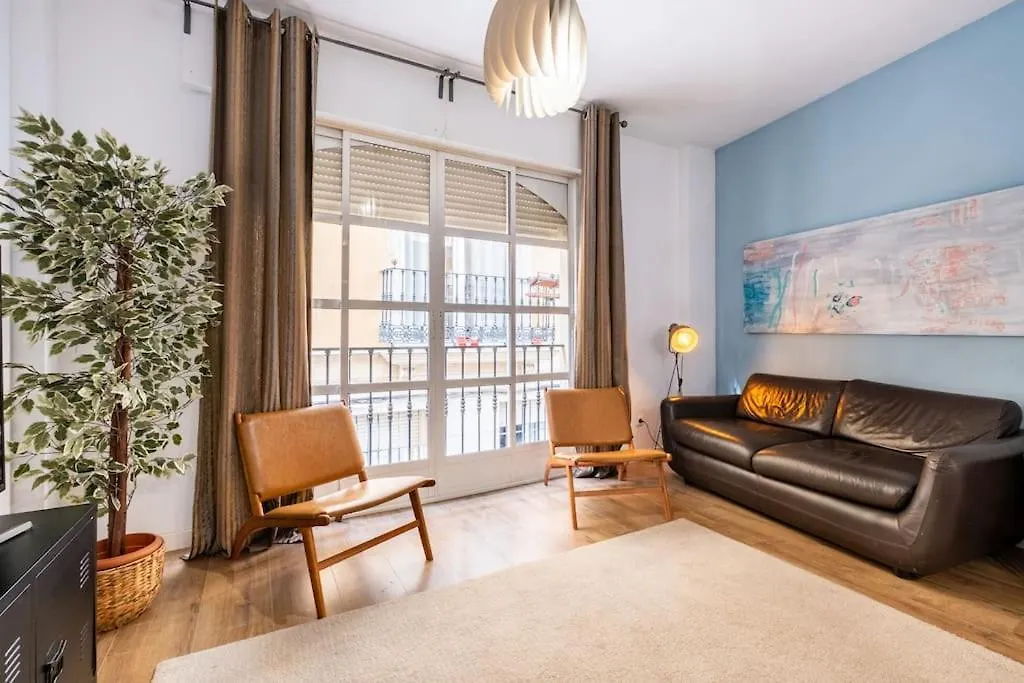 Historical Center Apartment Malaga Parking And Smart Tv