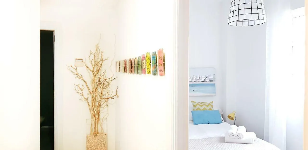 Historical Center Apartment Malaga Parking And Smart Tv Spain